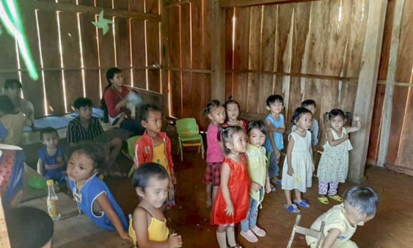 Quảng Nam: Dời làng vì lo sạt lở, hàng chục trẻ mầm non chưa có trường học